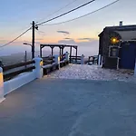 Kampanelia Village