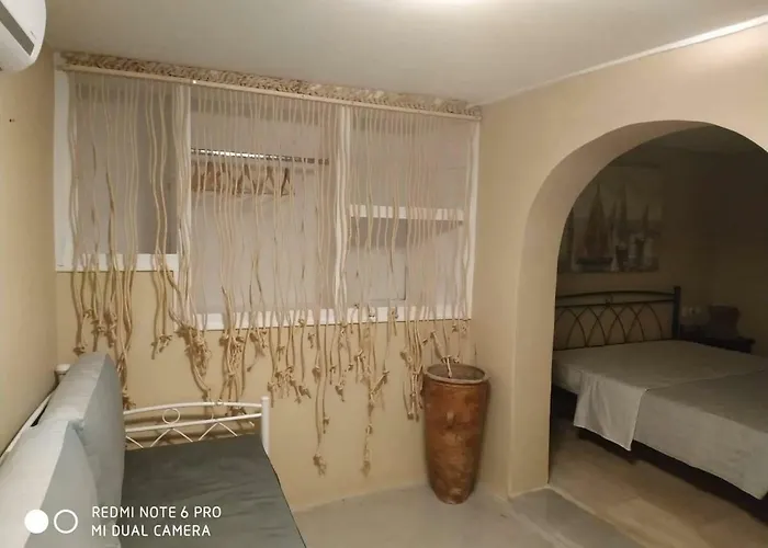 Kampanelia Village *