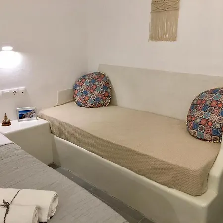 Kampanelia Village *