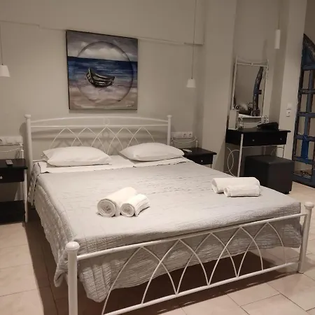 Kampanelia Village *