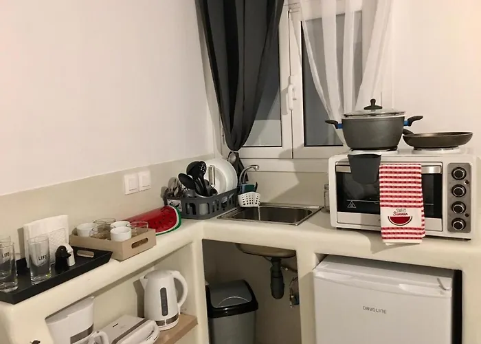 Kampanelia Village *