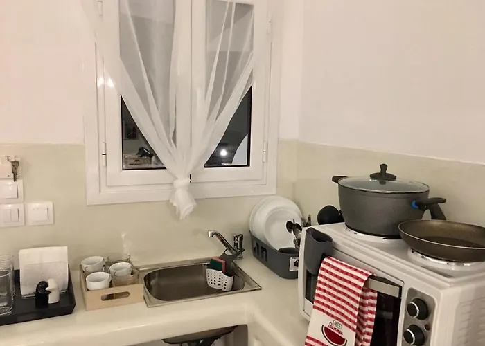 Kampanelia Village *