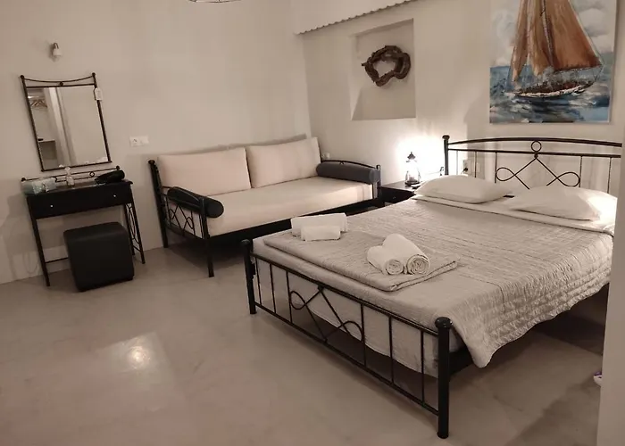 Kampanelia Village Fira (Santorini)