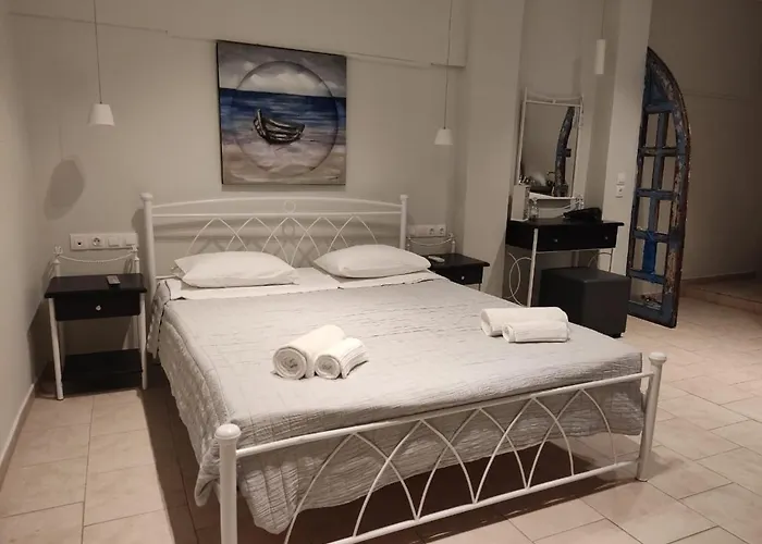 Kampanelia Village *