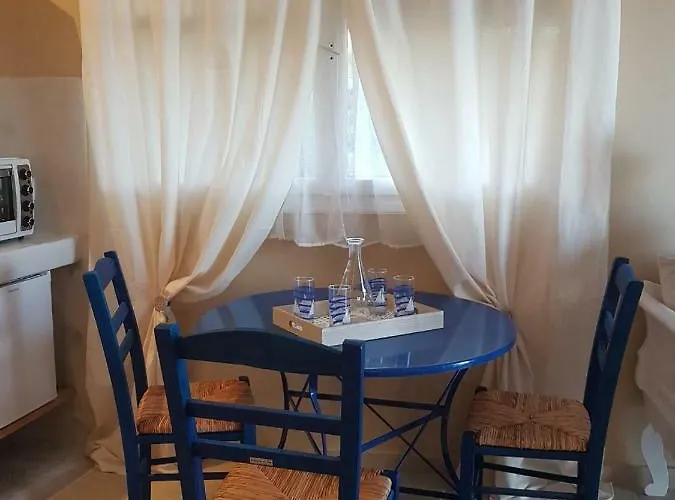 Kampanelia Village * Fira (Santorini)